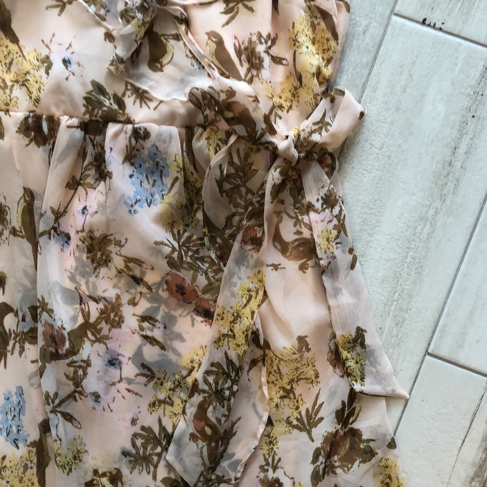 Cold Shoulder Dress - Picture 2 of 5